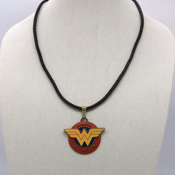 My Bead Emporium Jewelry - Wonder Woman theme necklace with figurine included.